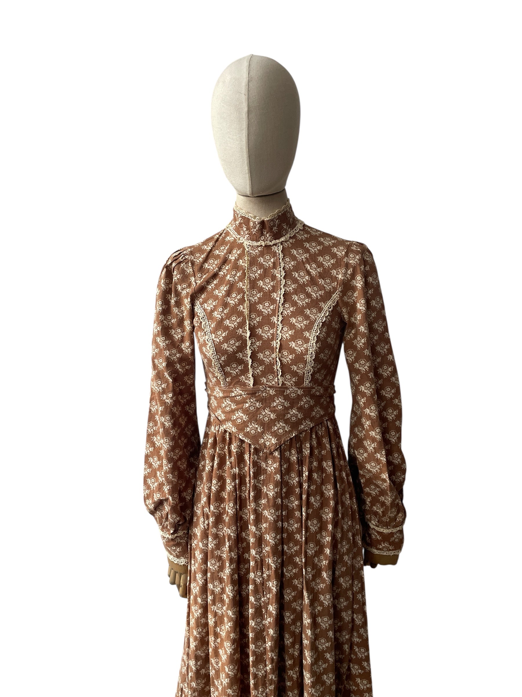 1970’s Vintage Laura Ashley cotton prairie style maxi dress