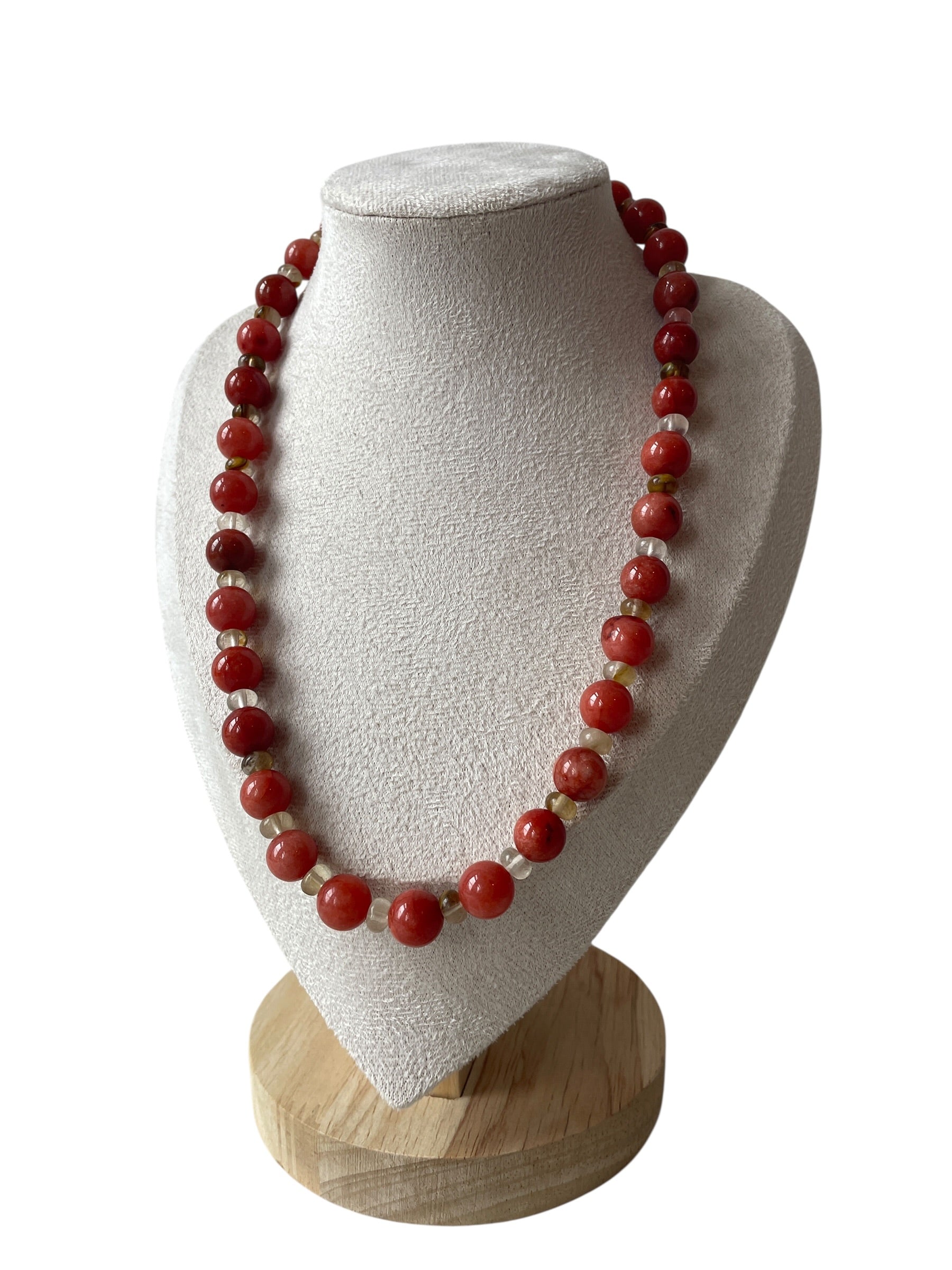 Handmade terracotta red stone beaded necklace - Atelier Sestra