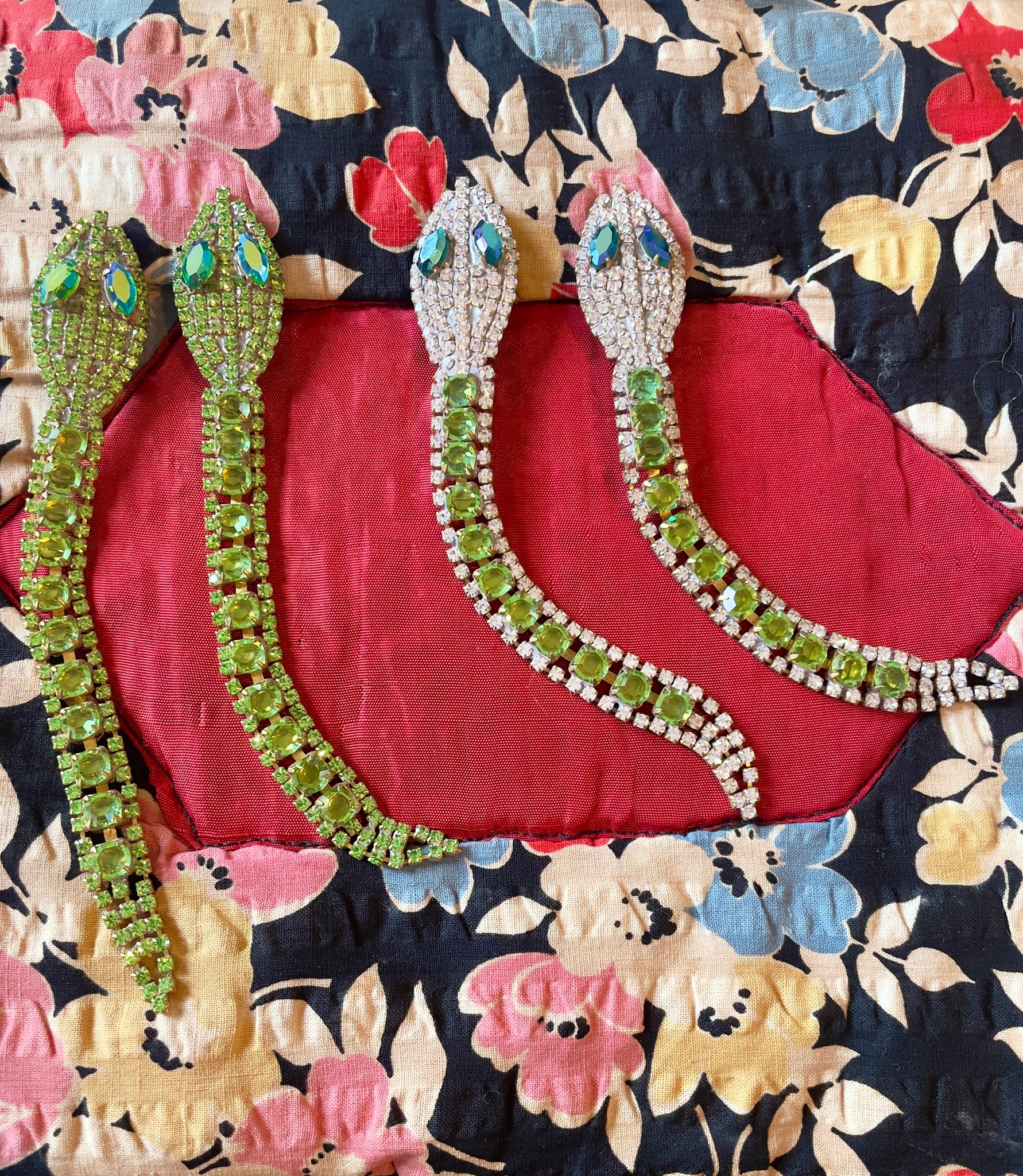 Vintage snake clipearrings